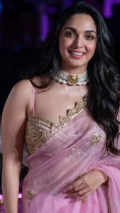 Kiara Advani Looks Ethereal in Pink Designer Saree – Latest Photos (13)
