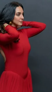 Kiara Advani Stuns in Bold Red Outfit at Special Photoshoot (20)