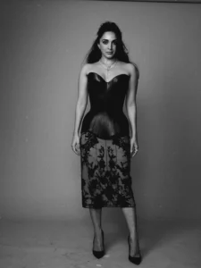 Kiara Advani Turns Heads in Stunning Black Fashion Photoshoot (10)