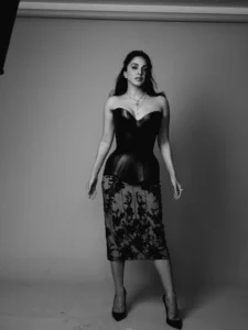 Kiara Advani Turns Heads in Stunning Black Fashion Photoshoot (6)