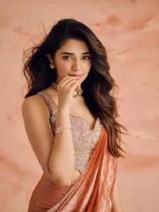 Krithi Shetty Looks Radiant in Elegant Peach Designer Saree Photos (3)