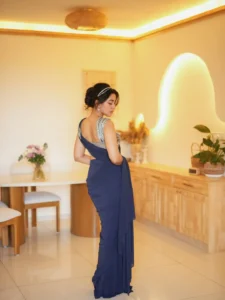 Mrunalini Ravi Looks Gorgeous in Elegant Designer Saree – Latest Photos (7)