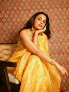 Priyanka Mohan Looks Radiant in Yellow Saree – Latest Stunning Photos (9)