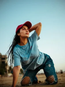 Ruhani Sharma’s Stunning Beachside Portrait Captures Natural Beauty (9)