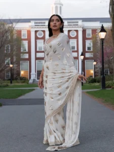 Sayani Gupta Turns Heads in Elegant White Saree – Latest Photos (11)