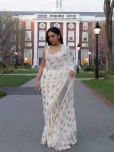 Sayani Gupta Turns Heads in Elegant White Saree – Latest Photos (17)
