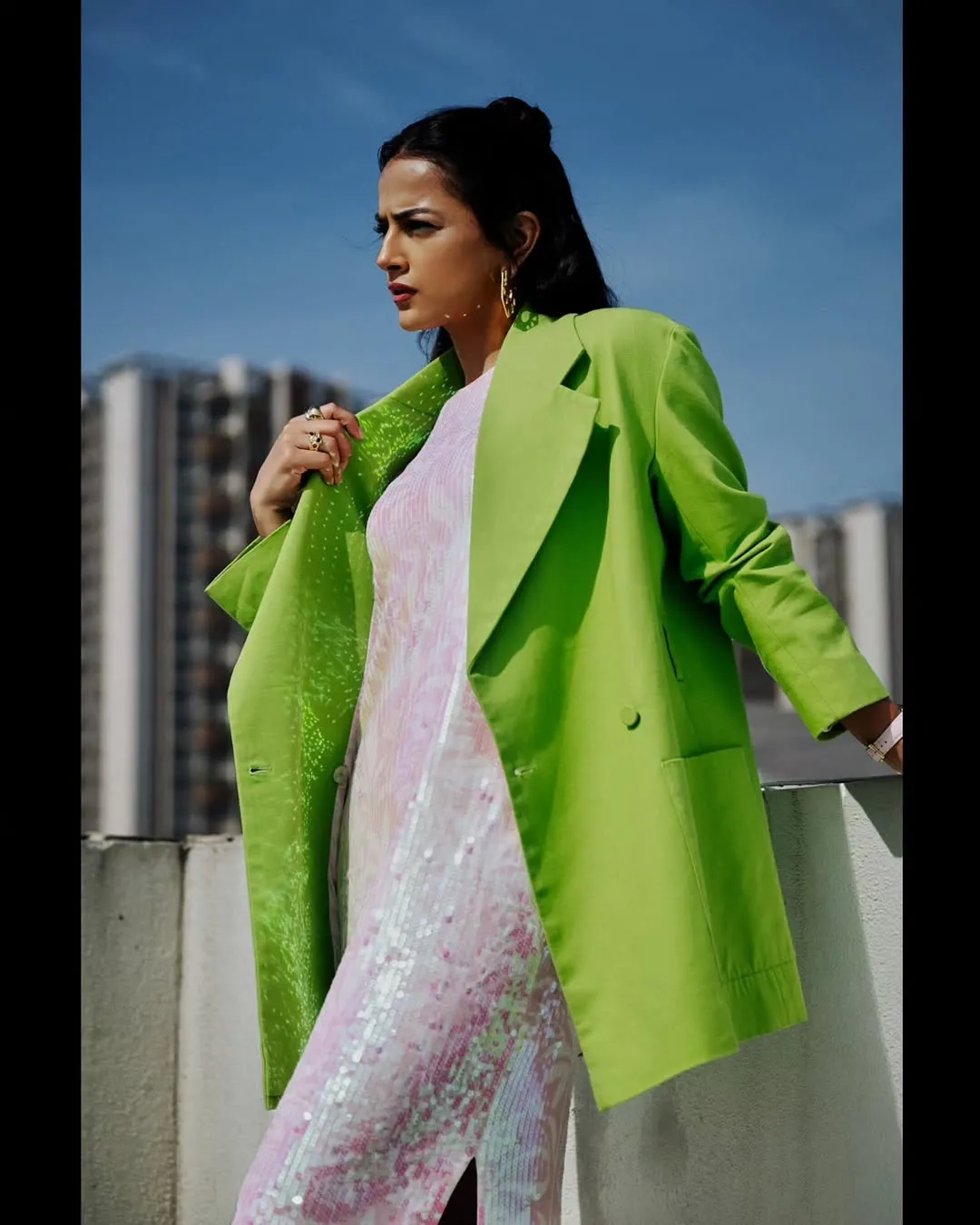 Shraddha Srinath Stuns in Chic Green Blazer and Sequin Dress – Latest Photos (2)