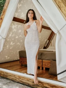 Shraddha Srinath Stuns in Elegant White Crochet Dress – Latest Photos (14)