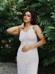 Shraddha Srinath Stuns in Elegant White Crochet Dress – Latest Photos (9)