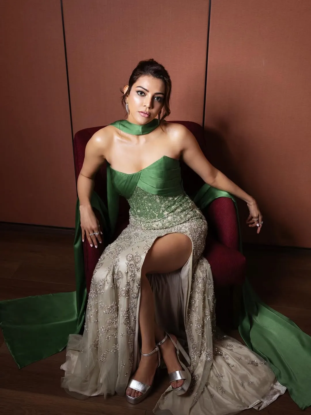 ajal Aggarwal Stuns in Elegant Green Designer Gown at Glamorous Photoshoot (9)